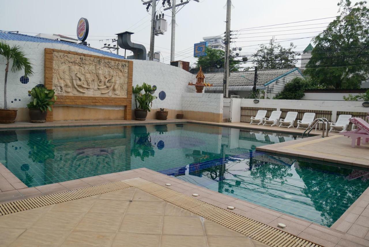 Baan Jpn Hotel HHQ Exterior photo
