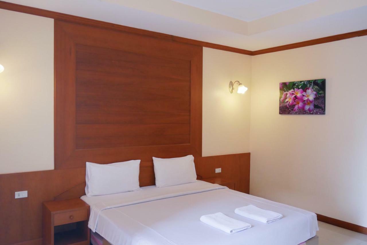 Baan Jpn Hotel HHQ Exterior photo