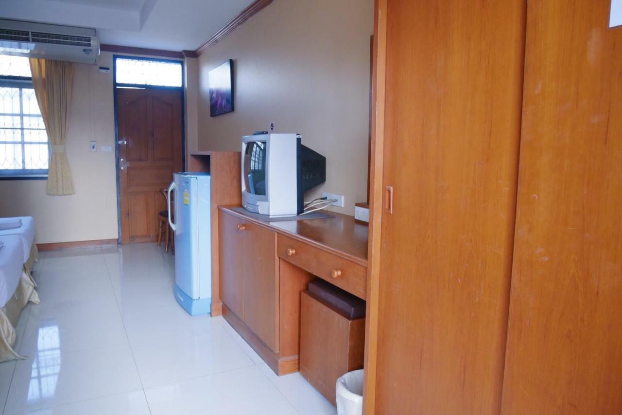 Baan Jpn Hotel HHQ Exterior photo