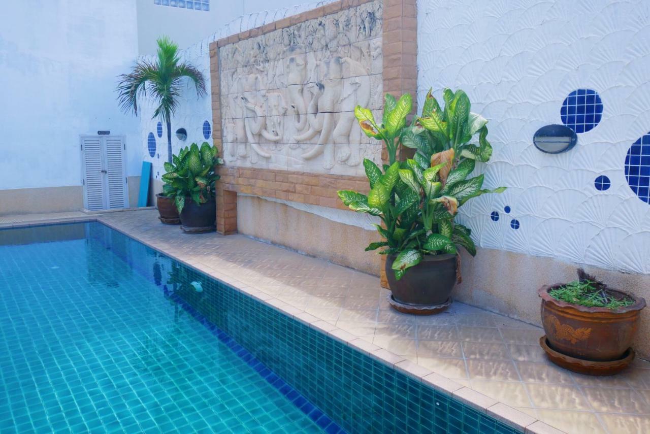 Baan Jpn Hotel HHQ Exterior photo