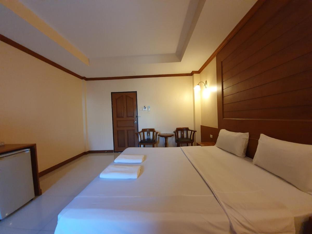 Baan Jpn Hotel HHQ Exterior photo